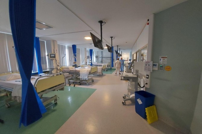 Li Belçîkayê hejmara kesên ku ji ber Coronavîrusê mirin derket 3 hezar û 600 kesan