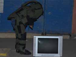 Viranşehir'de unutulan televizyon, paniğe neden oldu