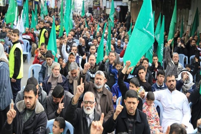 Hamas: Ramallah yönetimi önemli şahsiyetlerimizi tutukluyor