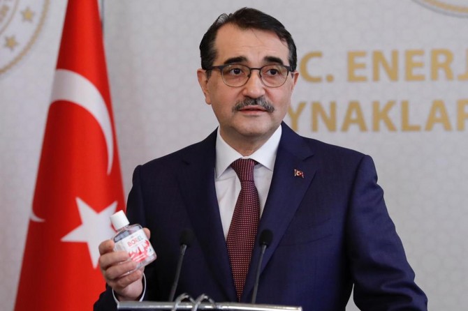 Yerli dezenfektan BOREL'in satışına yarın başlanacak