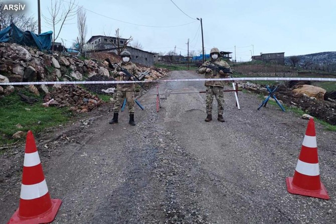 Aladağ'ın Gerdibi Mahallesi karantinaya alındı