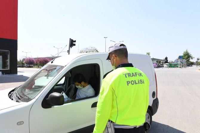 Adana sokağa çıkma yasağı boyunca 800 kişiye idari işlem yapıldı