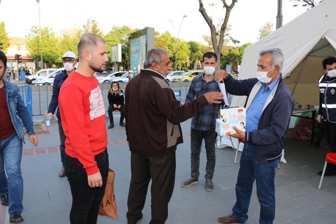 Batman Valiliği: Maske stoğumuz 746 bini aştı