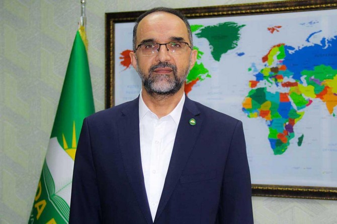 HÜDA PAR Genel Başkanı Sağlam'dan ABD ve Avrupa'daki göçmenlere yönelik ırkçı tutuma tepki