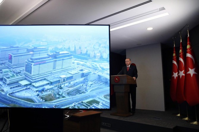 Başakşehir Şehir Hastanesinin ilk etabı hizmete açıldı