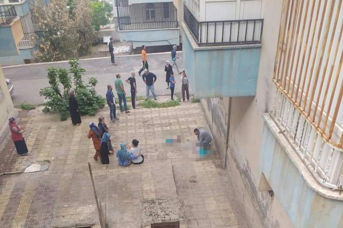 Şanlıurfa’da balkondan düşen ikiz kardeşlerden kötü haber
