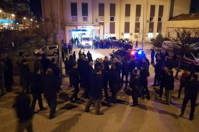 Kozluk'da kaza yapan minibüs sürücüsü hayatını kaybetti