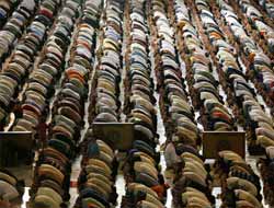 Dubai'de binlerce kişi İslam'ı seçiyor