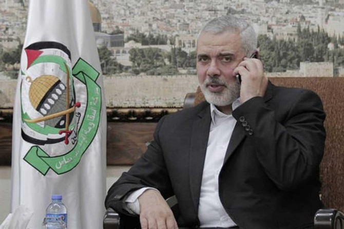 Haniyeh phones Abbas, sends wishes for Ramadan