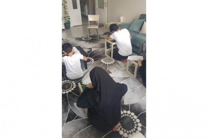 Batmanlı aile evde siyer sınavı düzenledi