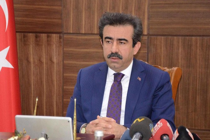 Diyarbakır Valisi Güzeloğlu: "Diyanet İşleri Başkanımızın yanındayız"