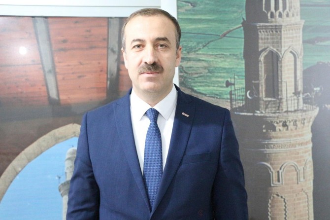 Mardin İmam Hatipliler Derneğinden Diyanet İşleri Başkanı Ali Erbaş’a destek