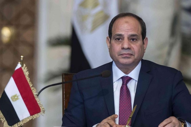 Mısır'da üç ay olağanüstü hâl ilan edildi