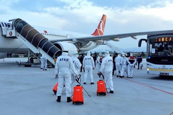 AFAD: Karantinaya alınan 33 bin 708 kişi tahliye edildi