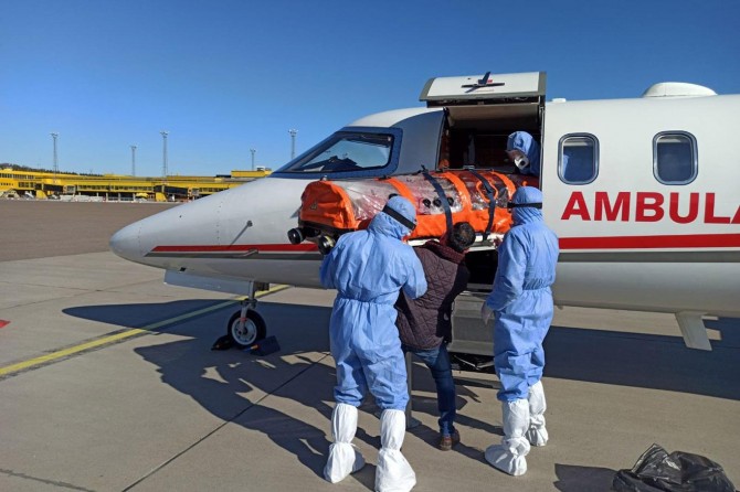 Bakan Koca'dan hava ambulans hizmeti açıklaması