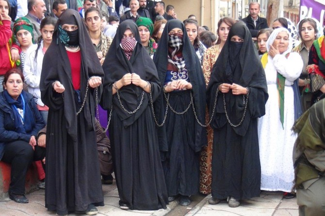 Bu ne kadın düşmanlığı!