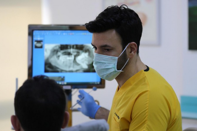 Kökdemir: "Ramazan'da ağız sağlığını korumak için protein, sigara ve kafeinden uzak durun"