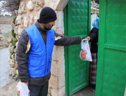 Midyat Azim Der muhtaç ailelere yardımda bulundu