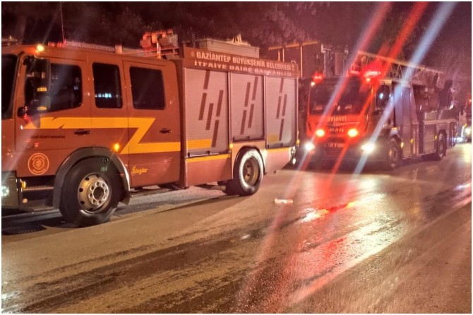 Gaziantep'te iplik fabrikasında yangın çıktı