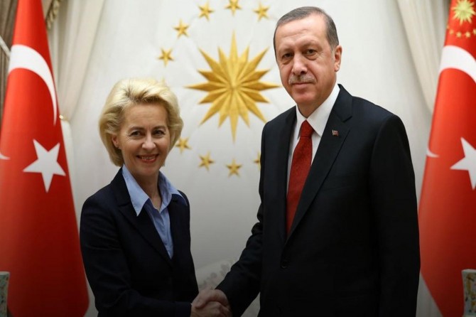 Cumhurbaşkanı Erdoğan, AB Komisyon Başkanı Ursula von der Leyen ile görüştü