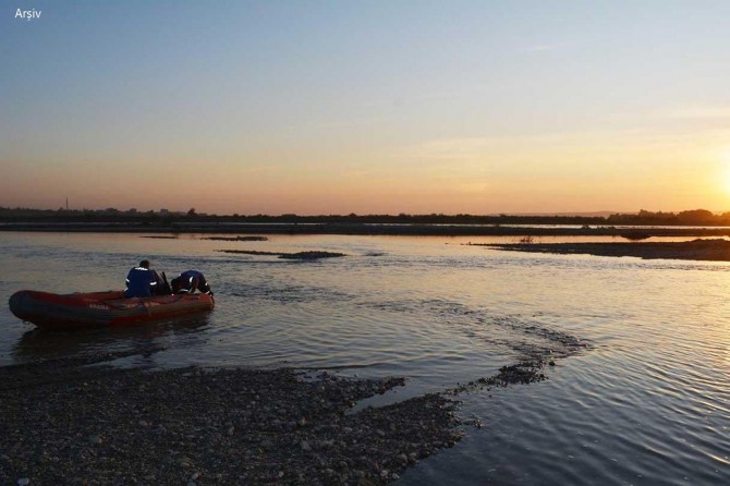 Seyhan Baraj Gölü kıyısında erkek cesedi bulundu