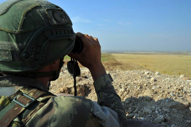 İkna edilen 3 PKK/YPG'li teslim oldu