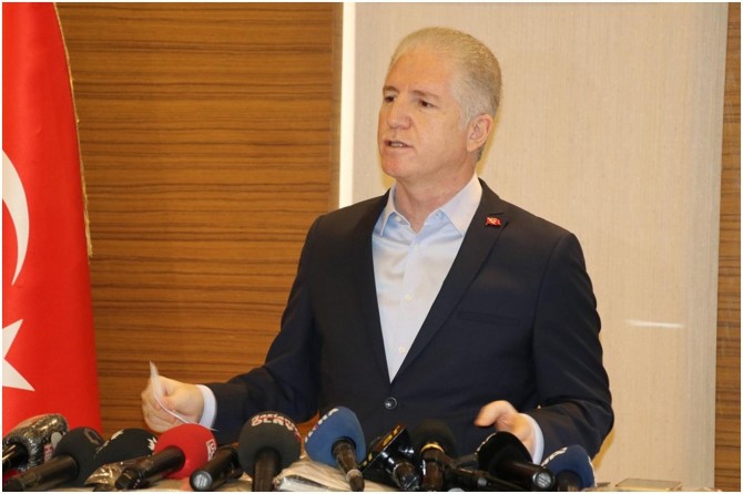 Gaziantep'te “zimem” geleneğiyle 22 mahallede 200 bakkalın borç defteri alınarak ödendi