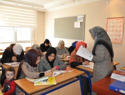 Yetimler uzakta değil, aramızda video