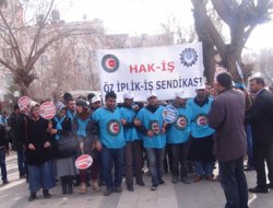 Eylemdeki işçiler valiliğe yürüdü video