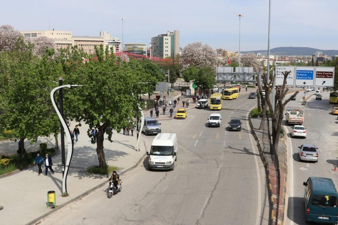Sokağa çıkma yasağının sona ermesiyle Gaziantep hareketlendi