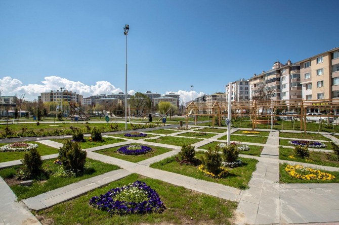 Van’da parkların bakım ve onarımlarına başlandı