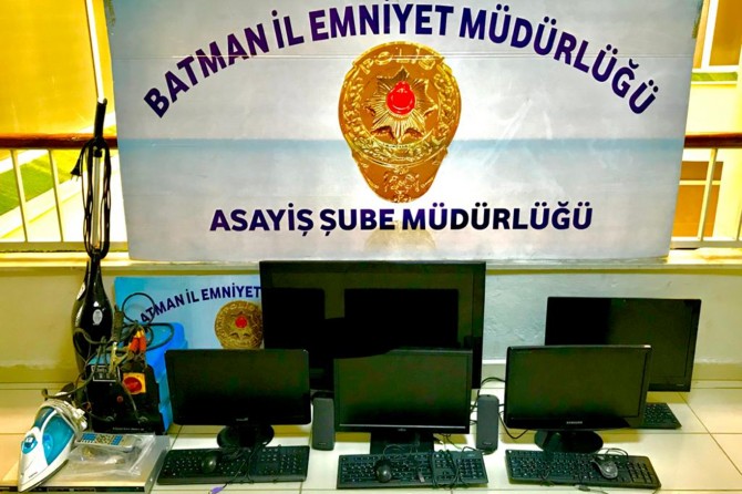 Hırsızlık yaptıkları iddiasıyla 2 çocuk yakalandı