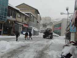 Bitlis güne kar yağışıyla uyandı video
