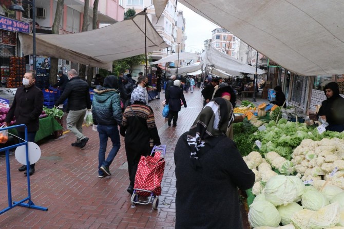 İçişleri Bakanlığı, pazar yerlerindeki bazı ürünlerin satışındaki kısıtlamaları kaldırdı