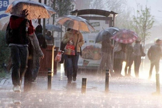 Meteorolojiden 9 il için kuvvetli yağış uyarısı