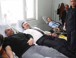 İdil de Kızılay Kan Merkezine yoğun ilgi