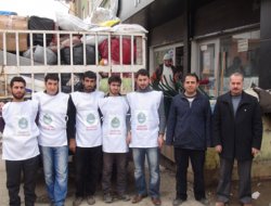 Eğitim Der, Nusaybin'deki Suriyeli mültecilere de yardımda bulundu