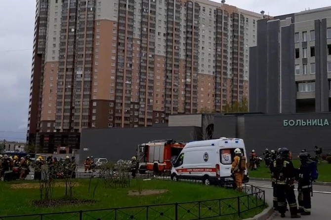 Rusya'da Covid-19 hastası 5 kişi hastane yangınında öldü