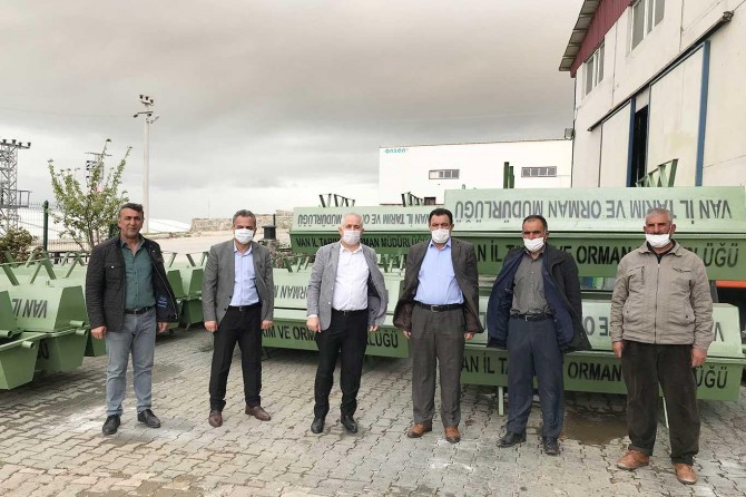 Van'da sıvat dağıtımı yapıldı