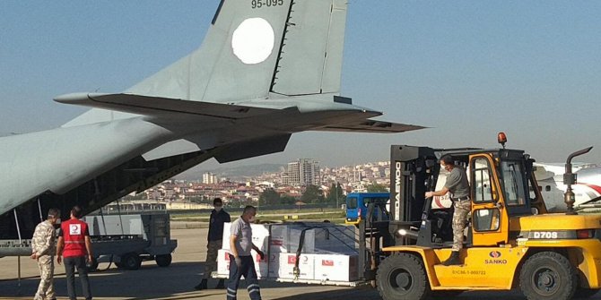 Makedonya ve Arnavutluk’a tıbbi yardım malzemesi gönderildi