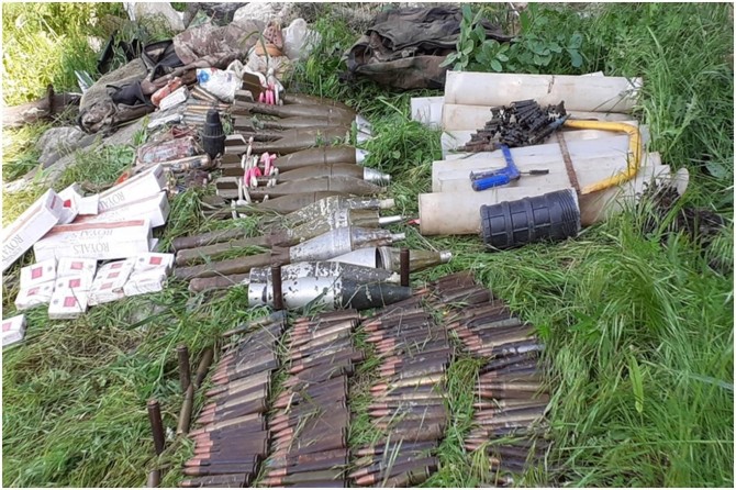 Hakkari’de PKK’ye ait çok sayıda mühimmat ele geçirildi