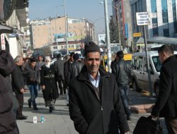 Van'da bahardan kalma günler yaşanıyor