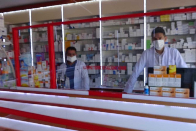 Siirt’te maske konusu bir muammaya dönüştü