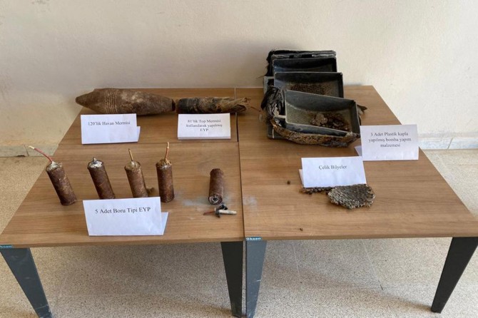 Barış Pınarı Bölgesinde mühimmat ele geçirildi