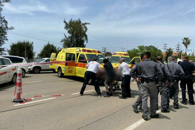 Siyonist işgal rejimi bir Filistinli genci daha katletti