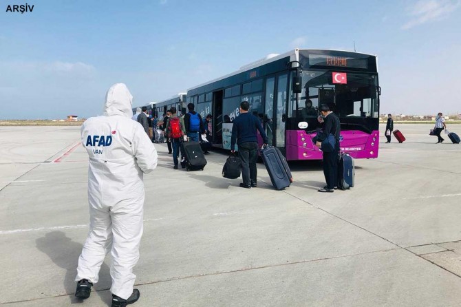 AFAD: Karantinadaki 65 bin 243 kişi tahliye edildi