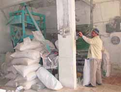 Taş değirmenler teknolojiye yenilmiyor video