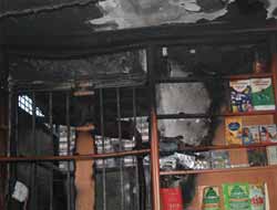 Belediye'nin jeneratörü Diyarbakır'daki Dua Kitapevi'ni yaktı video