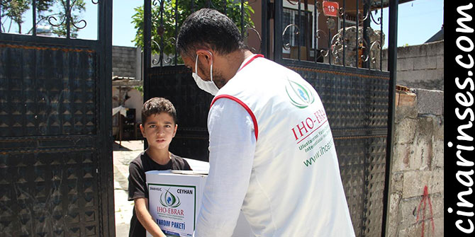 IHO-EBRAR Adana Ceyhan’da ihtiyaç sahiplerine Ramazan yardımında bulundu