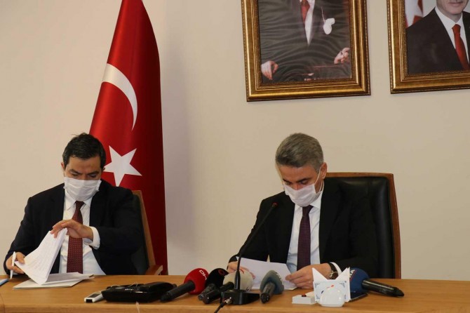 Malatya’da Covid-19’dan hastanede yatan 14 kişinin tedavisi sürüyor